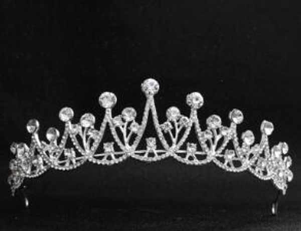 3pcs/lot hair jewely tiara bridal jewelry wedding dress accessories simple alloy rhinestone crown hairband wedding jewelry, Slivery;golden
3pcs/lot hair jewely tiara bridal jewelry wedding dress accessories simple alloy rhinestone crown hairband wedding jewelry, Slivery;golden