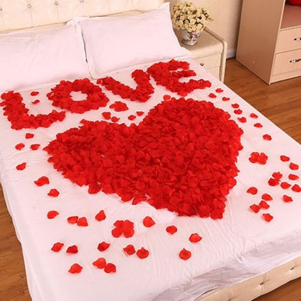 100pcs/lot wedding valentines day party decoration decoration fake rose petals silk cloth rose fake petals party
100pcs/lot wedding valentines day party decoration decoration fake rose petals silk cloth rose fake petals party