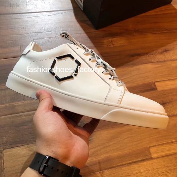 luxury mens plate-forme shoes good quality sneakers high-end silk cowhide white black street shoe
luxury mens plate-forme shoes good quality sneakers high-end silk cowhide white black street shoe