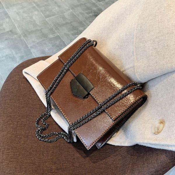 женщины цепи твердая кожа crossbody сумки для женщин 2020 сумки мешком главная женская рука плечо сумка
женщины цепи твердая кожа crossbody сумки для женщин 2020 сумки мешком главная женская рука плечо сумка