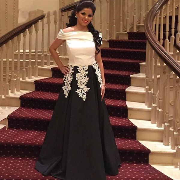 off shouler satin prom dresses 2020 with appliques boat neck sweep train formal evening party gowns, Black;red
off shouler satin prom dresses 2020 with appliques boat neck sweep train formal evening party gowns, Black;red