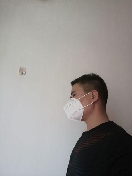 10pcs kn95 masks dust protective kn95 ffp2 face mask with mouth cover filter dustproof particulate respirator mask
10pcs kn95 masks dust protective kn95 ffp2 face mask with mouth cover filter dustproof particulate respirator mask