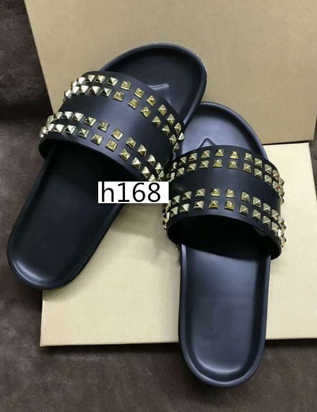 donna studded flat slippers designer red bottoms shoes men rivet junior spikes flat slipperswith boxs, Black
donna studded flat slippers designer red bottoms shoes men rivet junior spikes flat slipperswith boxs, Black