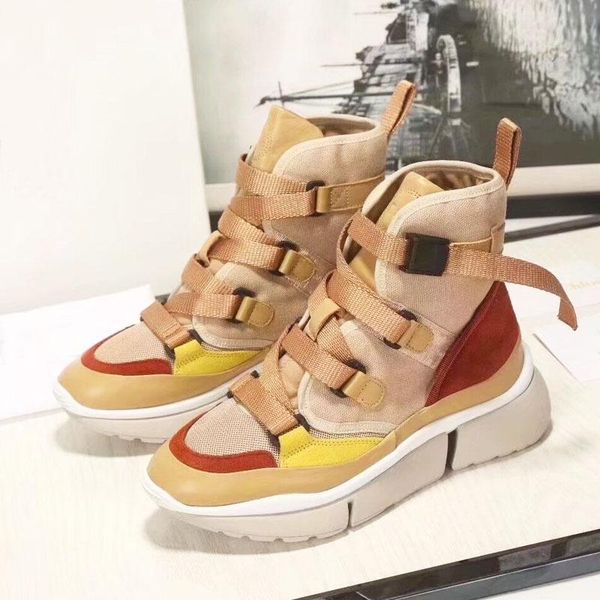 Sapatos ocasionais topcasualshoes01
Sapatos ocasionais topcasualshoes01