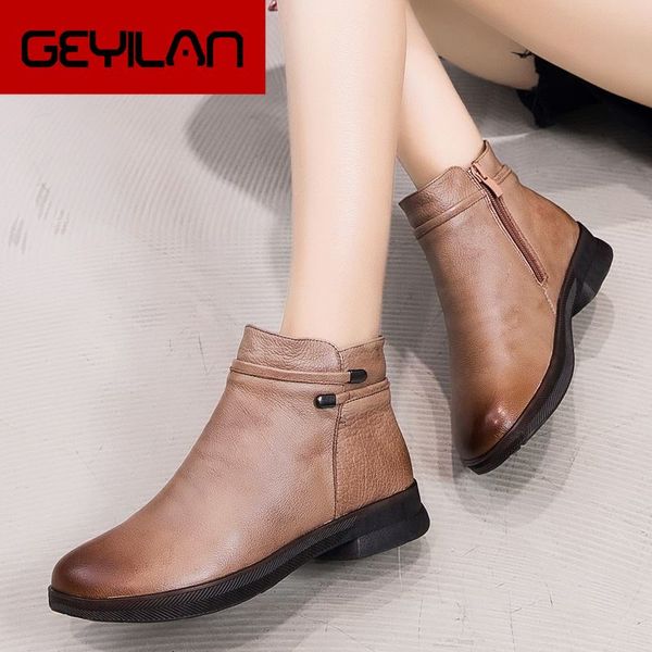 warm genuine leather shoes women boots 2020 winter vintage handmade ankle boots soft casual flat heels shoes woman, Black
warm genuine leather shoes women boots 2020 winter vintage handmade ankle boots soft casual flat heels shoes woman, Black