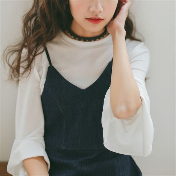2019 autumn loose versatile round horn t-shirt horn collar solid color trumpet sleeve middle sleeve knitted base t-shirt top, White
2019 autumn loose versatile round horn t-shirt horn collar solid color trumpet sleeve middle sleeve knitted base t-shirt top, White