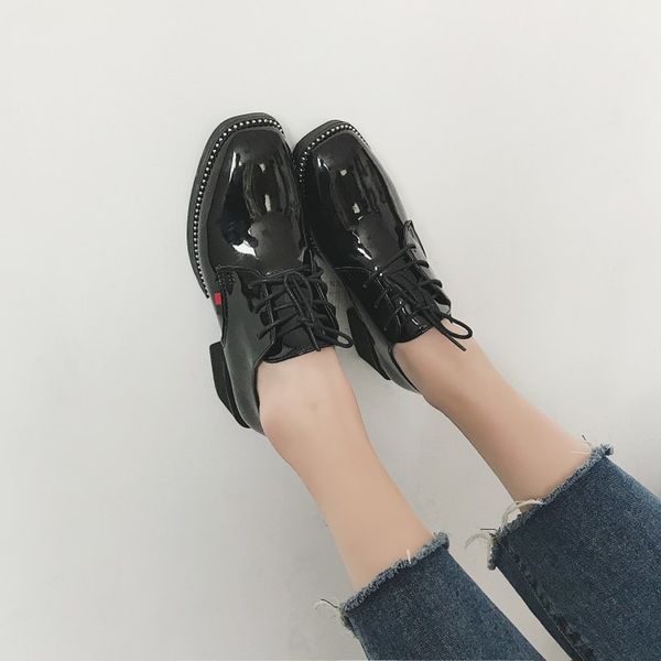 2020 square head single shoes ladies new small leather shoes casual students loafers wind flat retro womens shoesj14-88, Black
2020 square head single shoes ladies new small leather shoes casual students loafers wind flat retro womens shoesj14-88, Black