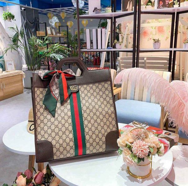 women luxury leather fashion shoulder messenger women's handbag shoulder crossbody bags messenger - 0392
women luxury leather fashion shoulder messenger women's handbag shoulder crossbody bags messenger - 0392
