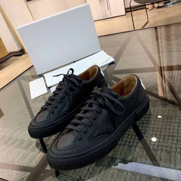 platform shoes new designer mens women sports shoes black/white leather casual shoes c25
platform shoes new designer mens women sports shoes black/white leather casual shoes c25