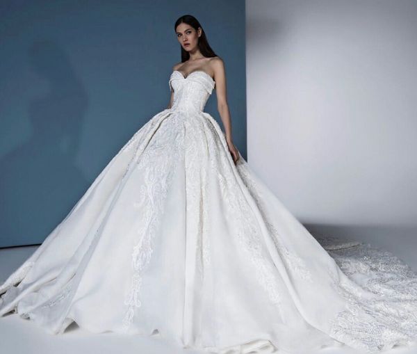 2020 country wedding dresses sweetheart a line lace appliques sweep train vintage bridal gowns plus size wedding dress ball gowns, White
2020 country wedding dresses sweetheart a line lace appliques sweep train vintage bridal gowns plus size wedding dress ball gowns, White