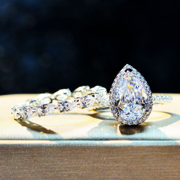 luxury 5a+ big water drop zircon s925 sterling silver wedding rings set for women sparkling cz engagement jewelry, Slivery;golden
luxury 5a+ big water drop zircon s925 sterling silver wedding rings set for women sparkling cz engagement jewelry, Slivery;golden