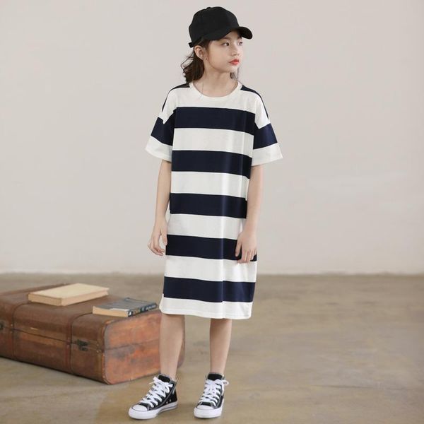 new 2020 summer girl dress princess teenagers casual dresses mother and daughter clothes stripe party children dresses, Red;yellow
new 2020 summer girl dress princess teenagers casual dresses mother and daughter clothes stripe party children dresses, Red;yellow