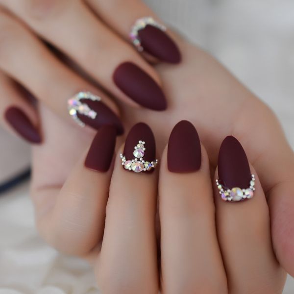 rhinestone almond nails medium maroon red fake nails crown crystal bling designed artificial handmade dressed up 24, Red;gold
rhinestone almond nails medium maroon red fake nails crown crystal bling designed artificial handmade dressed up 24, Red;gold