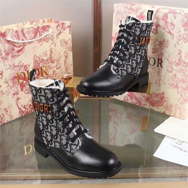 version motorcycle boots womens british ankle boots goth punk low heel ankle boots women luxury shoes xl 35 -42, Black
version motorcycle boots womens british ankle boots goth punk low heel ankle boots women luxury shoes xl 35 -42, Black