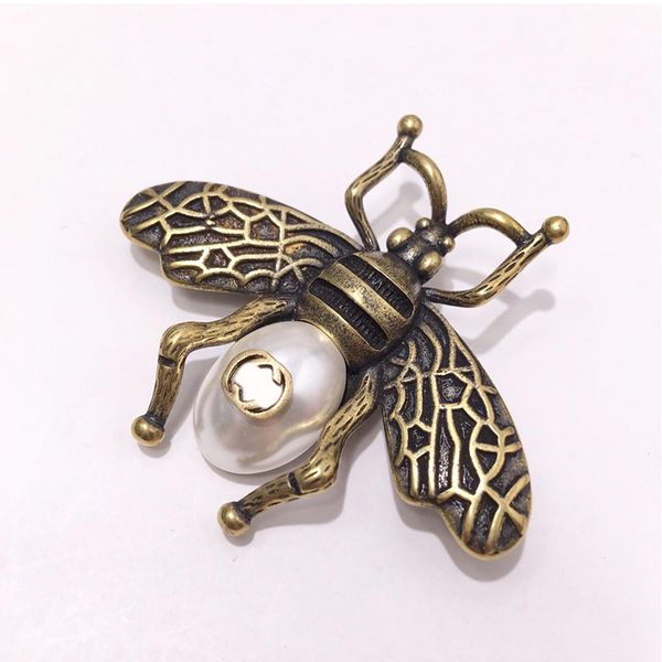 fashion design women pins bee brooches luxury style pearl and fancy coloured diamonds material brooches women jewelry accessories, Gray
fashion design women pins bee brooches luxury style pearl and fancy coloured diamonds material brooches women jewelry accessories, Gray