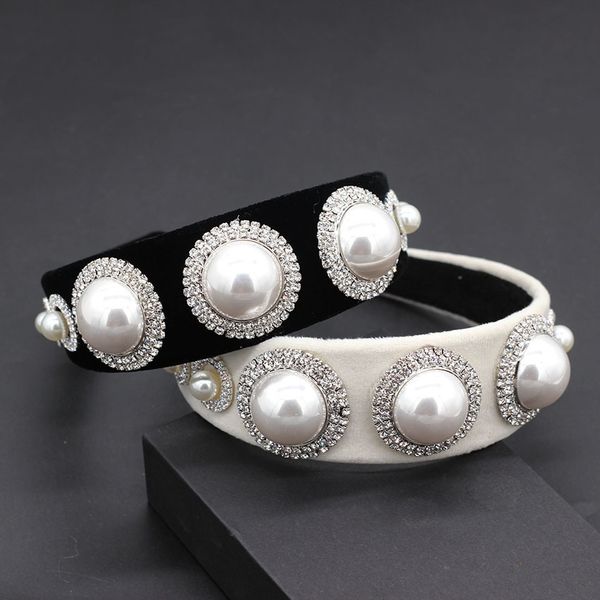 fashion exaggerated versatile headband new baroque fashion wild big pearl rhinestone geometric headband 798, Golden;white
fashion exaggerated versatile headband new baroque fashion wild big pearl rhinestone geometric headband 798, Golden;white