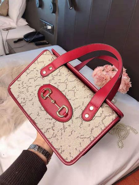 ретро дальнозоркостью saddle bag женщины модные joker один из натуральной кожи сумки на ремне наклонный через небольшой пакет пакет высокого
ретро дальнозоркостью saddle bag женщины модные joker один из натуральной кожи сумки на ремне наклонный через небольшой пакет пакет высокого