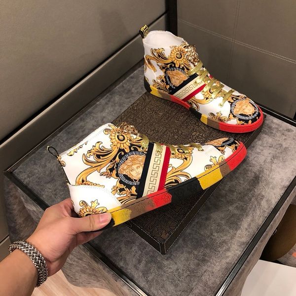 2019tc new men s casual sports shoes high to help camouflage luxury men s travel sports shoes original box packaging fast delivery
2019tc new men s casual sports shoes high to help camouflage luxury men s travel sports shoes original box packaging fast delivery