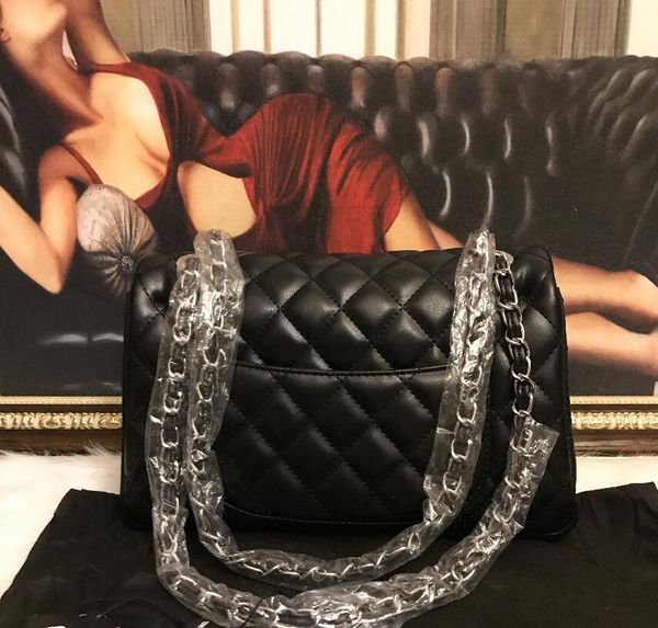 luxury handbags sheepskin caviar metal chain gold crossbody messenger leather bag flip cover diagonal shoulder bags fashion purses
luxury handbags sheepskin caviar metal chain gold crossbody messenger leather bag flip cover diagonal shoulder bags fashion purses