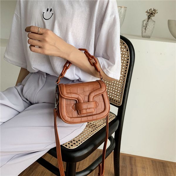 2020 new shoulder bag women's casual fashion korean stone pattern simple chain piggy bag
2020 new shoulder bag women's casual fashion korean stone pattern simple chain piggy bag
