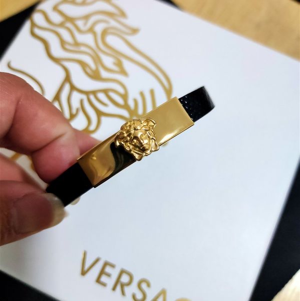 jewelry stainless luxury leather steel bracelets bangles pulseiras bracelets for man and women without box fast ship, Golden;silver
jewelry stainless luxury leather steel bracelets bangles pulseiras bracelets for man and women without box fast ship, Golden;silver