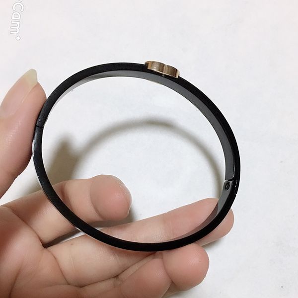 6.5X0.5 см новый классический титановый стальной браслет металлический браслет с по
6.5X0.5 см новый классический титановый стальной браслет металлический браслет с по
