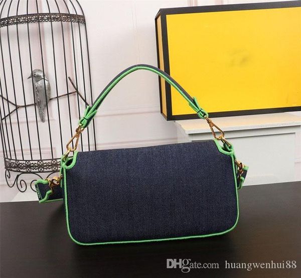 2019 new plain ladies' clutch fashion women famous backpack style bag handbags for girls school bag women designer shoulder bags purse
2019 new plain ladies' clutch fashion women famous backpack style bag handbags for girls school bag women designer shoulder bags purse