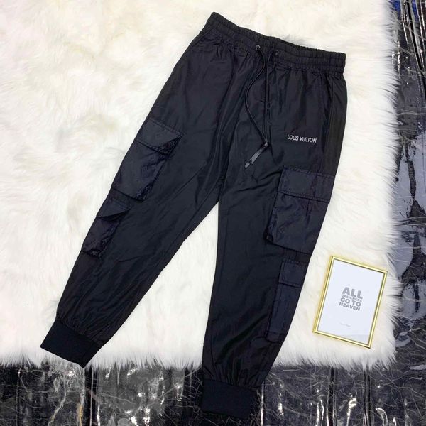 luxurious paris brand tooling design long pants terry trousers all-match fashion hip-hop high streetwear cool sports ourdoor v trousers, Camo;black
luxurious paris brand tooling design long pants terry trousers all-match fashion hip-hop high streetwear cool sports ourdoor v trousers, Camo;black
