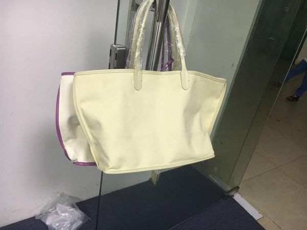 brand designer of high-quality leather large-capacity shopping bags to create handbags in 2019aaaa t200509
brand designer of high-quality leather large-capacity shopping bags to create handbags in 2019aaaa t200509