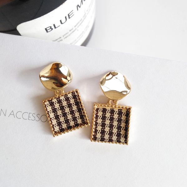 s925 silver pin college style trendy beautiful plaid cloth earrings daily wear with temperament earrings, Golden;silver 
s925 silver pin college style trendy beautiful plaid cloth earrings daily wear with temperament earrings, Golden;silver