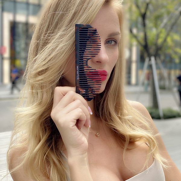 wholesale- designer ladies oversized fashion sunglasses new arrive one with novelty comb shape popular for women fashion now, White;black
wholesale- designer ladies oversized fashion sunglasses new arrive one with novelty comb shape popular for women fashion now, White;black
