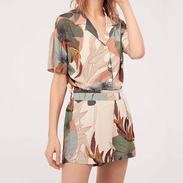 Ladies Pajamas Set Summer Two-piece Set Short Sleeves ice silk women pajamas palm print female sleepwear home clothing
Ladies Pajamas Set Summer Two-piece Set Short Sleeves ice silk women pajamas palm print female sleepwear home clothing