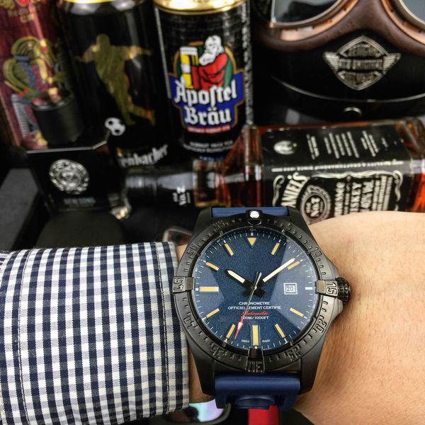 brietling luxury watch mens automatic watch ceramic shell fashion calendar waterproof mechanical watch wholesale, Slivery;brown
brietling luxury watch mens automatic watch ceramic shell fashion calendar waterproof mechanical watch wholesale, Slivery;brown