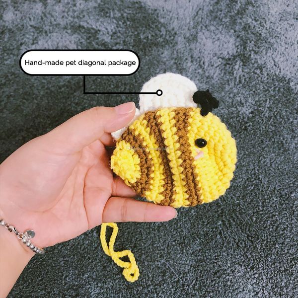 little bee dog bag from the back messenger bag out of the carrying bag french bulldog teddy dog jewelry funny accessories
little bee dog bag from the back messenger bag out of the carrying bag french bulldog teddy dog jewelry funny accessories