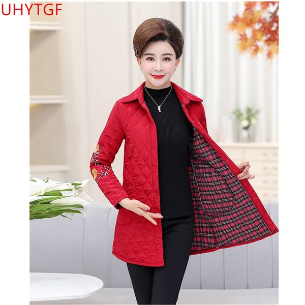 autumn winter clothing suitable for women cotton clothing coat lapel embroidered warm large size women's winter jacket 702, Black
autumn winter clothing suitable for women cotton clothing coat lapel embroidered warm large size women's winter jacket 702, Black