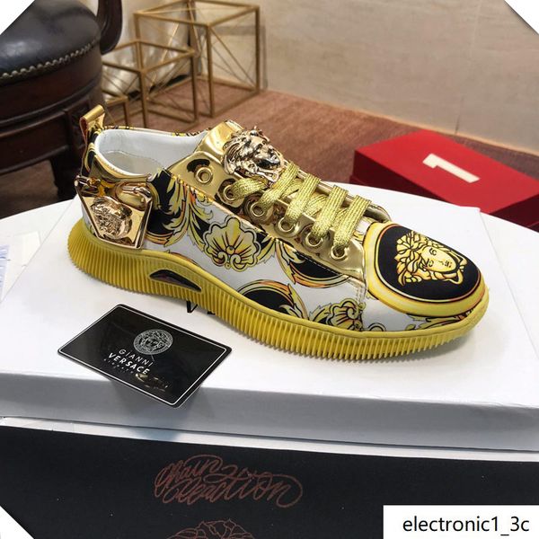 2019qin весной и осенью мужчин на случайные спортивную обувь высокого верха пояса туристические кроссовки, с микро-стандарт, с оригинальной 
2019qin весной и осенью мужчин на случайные спортивную обувь высокого верха пояса туристические кроссовки, с микро-стандарт, с оригинальной