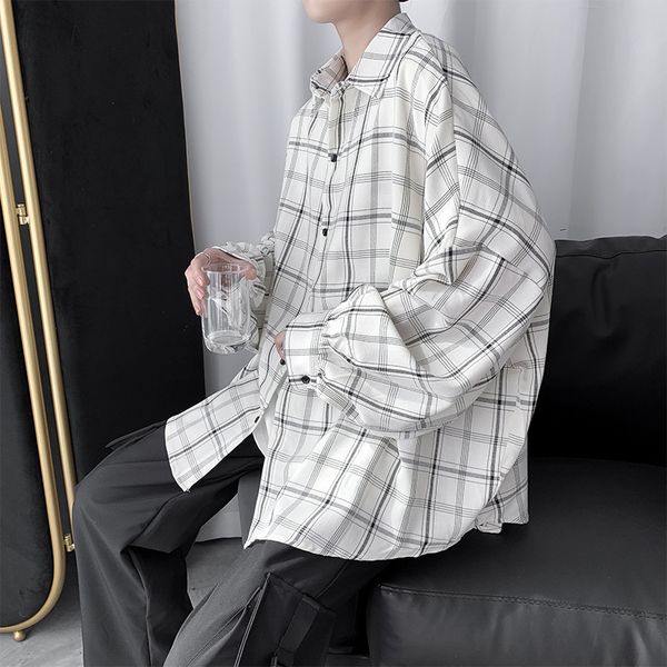 men's long sleeve shirt 2020 spring summer new handsome retro plaid loose long sleeve shirt youth personality fashion men's wear, White;black
men's long sleeve shirt 2020 spring summer new handsome retro plaid loose long sleeve shirt youth personality fashion men's wear, White;black