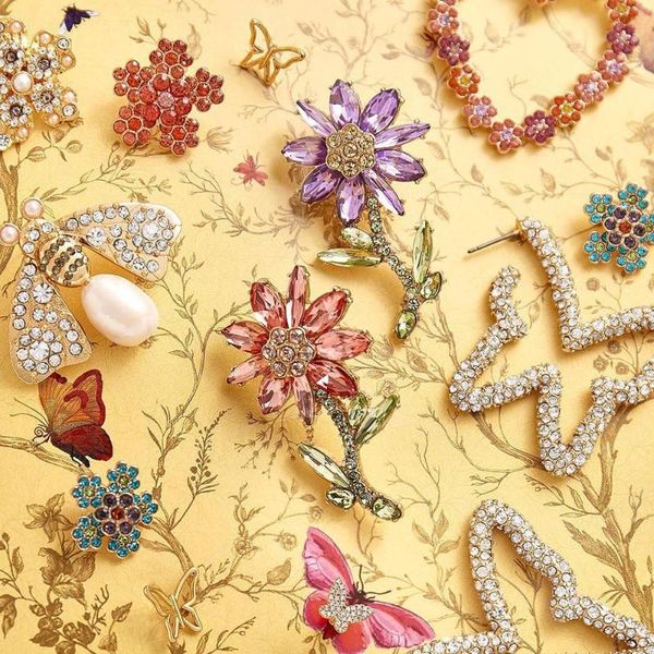 bohemian colorful flower drop earring 2020 fashion shiny multi color glass crystal dangle earring for women wedding jewelry, Silver
bohemian colorful flower drop earring 2020 fashion shiny multi color glass crystal dangle earring for women wedding jewelry, Silver