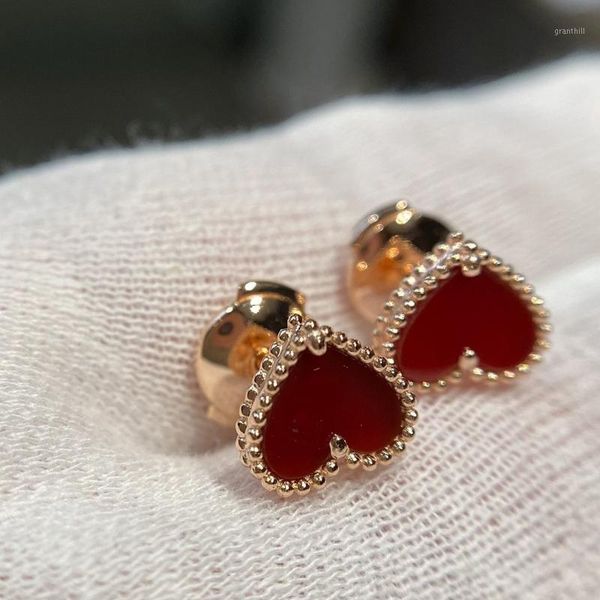 earring red heart studs jewelry v gold material for women asymmetric christmas party gift1, White
earring red heart studs jewelry v gold material for women asymmetric christmas party gift1, White