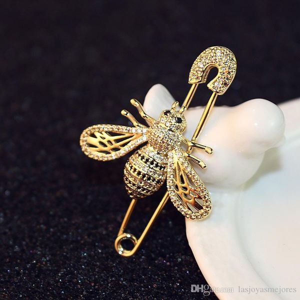 new trendy fashion luxury designer glittering cute lovely diamond crystal bee animal pin brooches jewelry for woman girls, Gray
new trendy fashion luxury designer glittering cute lovely diamond crystal bee animal pin brooches jewelry for woman girls, Gray