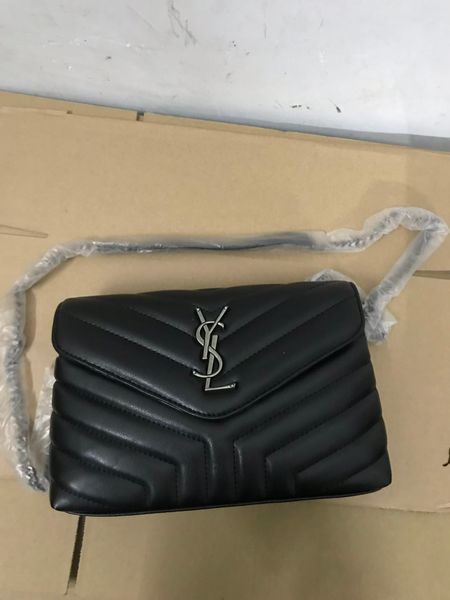 2019new good quality real leather handbag women famou brand new tyle fa hionable ingle houlder bag chain y bag
2019new good quality real leather handbag women famou brand new tyle fa hionable ingle houlder bag chain y bag