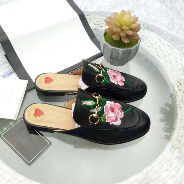 embroider flower slippers factory wholesale leather prinetown slippers with box embroidered rose bales sandals flat soled, Black
embroider flower slippers factory wholesale leather prinetown slippers with box embroidered rose bales sandals flat soled, Black