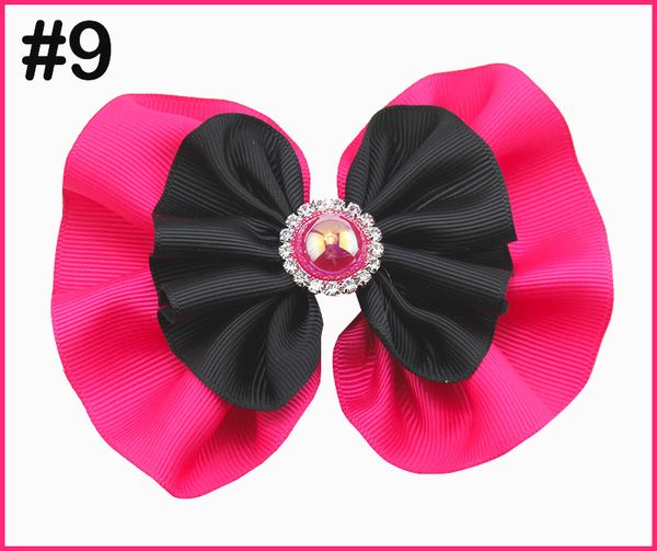 60pcs 5-5.5'' round rhinestone hair bows girl baby hair bows fashion girl accessories big pearl, Slivery;white
60pcs 5-5.5'' round rhinestone hair bows girl baby hair bows fashion girl accessories big pearl, Slivery;white