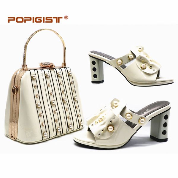 new arrival italian shoes with matching bags for wedding italy nigerian women wedding shoe and bag set decorated with rhinestone, Black;white
new arrival italian shoes with matching bags for wedding italy nigerian women wedding shoe and bag set decorated with rhinestone, Black;white