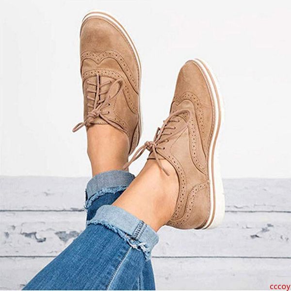 women oxfords cut-outs lace up brogue shoes flat platform england ladies non-slip shoes breathable casual female low
women oxfords cut-outs lace up brogue shoes flat platform england ladies non-slip shoes breathable casual female low
