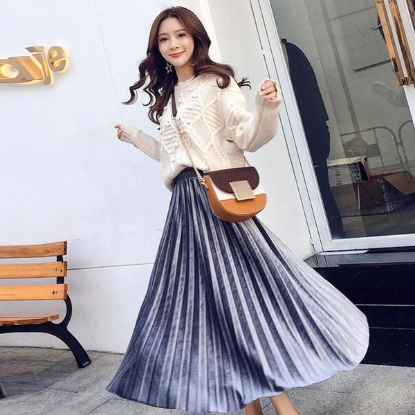 2020 new spring autumn women solid skirt high waist velvet elastic female midi skrit loose vintage pleated skirts dc697, Black
2020 new spring autumn women solid skirt high waist velvet elastic female midi skrit loose vintage pleated skirts dc697, Black