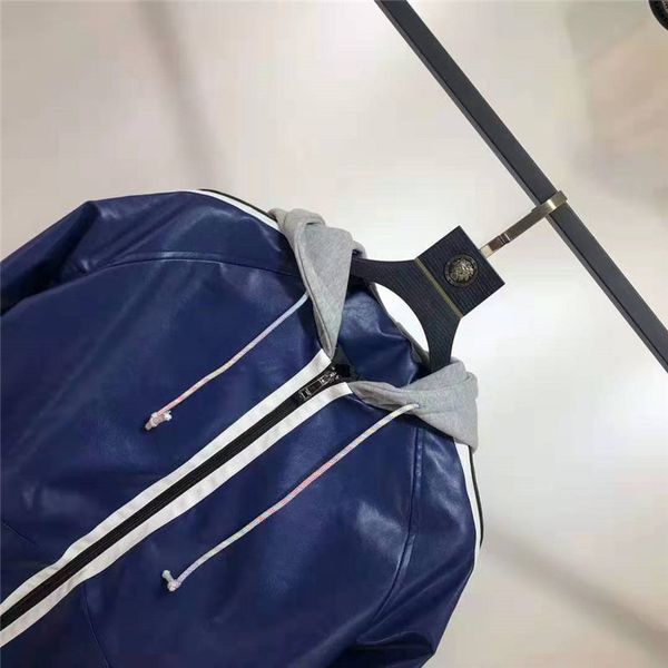 mens designer jacket fur coat hooded sweater casual brand for men women striped jacket zipper logo luxury jacket leather coat, Black
mens designer jacket fur coat hooded sweater casual brand for men women striped jacket zipper logo luxury jacket leather coat, Black