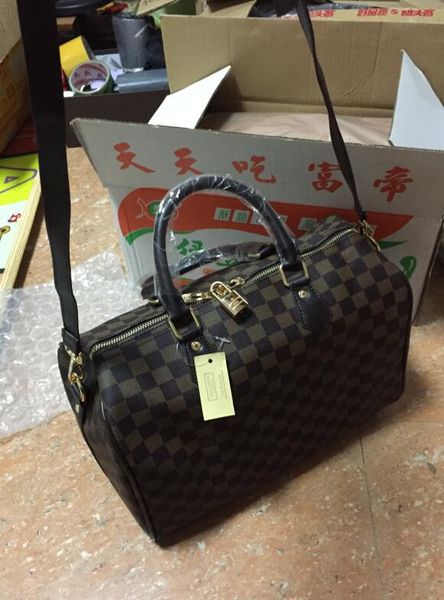 Women messenger bag Classic Style Fashion bags women bag Shoulder Bags Lady Totes handbags Speedy 35cm With Shoulder Strap, Dust Bag 41524
Women messenger bag Classic Style Fashion bags women bag Shoulder Bags Lady Totes handbags Speedy 35cm With Shoulder Strap, Dust Bag 41524
