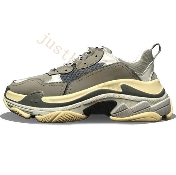 luxury pairs triple black white red casual shoes men women beige green yellow grey pink mens designer trainers t01
luxury pairs triple black white red casual shoes men women beige green yellow grey pink mens designer trainers t01