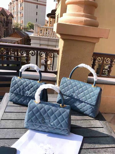 new small sweet wind ling, chain caviar portable joker one genuine leather handbag shoulder bags his female luxury women handbags
new small sweet wind ling, chain caviar portable joker one genuine leather handbag shoulder bags his female luxury women handbags